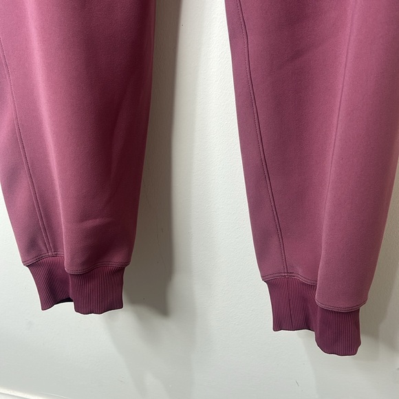 Lululemon On The Fly Jogger Misty Merlot Size 12 - Picture 11 of 16
